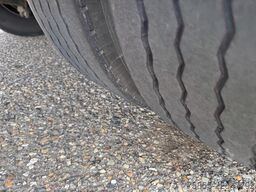Meert Semi Curtainside / SAF / Double Tires