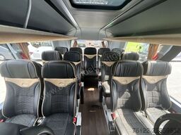 Neoplan Skyliner L