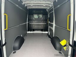 VW Crafter Kombi Kasten 35 L3H3 AHK LED Boden SVK