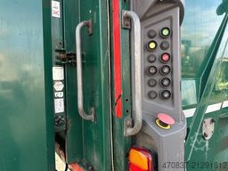 MERCEDES-BENZ Actros 2533 / Faun Variopress 524 / 5 xAuf Lager