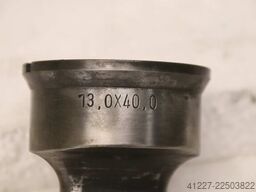 unbekannt 13,0x40,0 mm