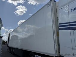 Schmitz Cargobull SKO 24 Bitemp / Multitemp Thermi King Spectrum