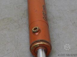 unbekannt Hub 200 mm