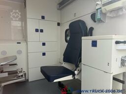 Volkswagen T5 2.0 TDI Autom KTW Krankentransport inkl Liege