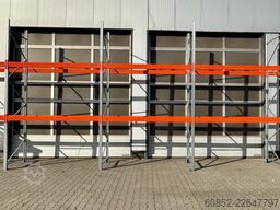 ca. 14 lfm Palettenregale H: 450cm Fachlast: 3000 kg , 45 Palettenplätze