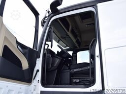 MERCEDES-BENZ Actros 5 1845 BigSpace