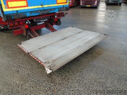 Schmitz Cargobull 3 AXLE SAF + DHOLLANDIA LOADLIFT + SLIDING ROOF