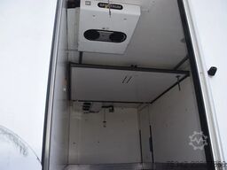 Iveco EuroCargo 120 E18 - frigo thermoking