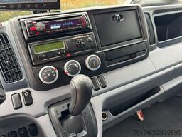 FUSO Canter 7C15 Koffer mit Ladebordwand
