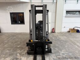 Jungheinrich EFG 220 / 2471 Std. / AKKU 88 %