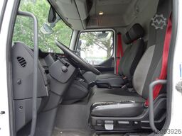 Renault D10.210 7m Koffer