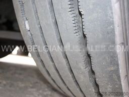 Van Hool TX16 Astron