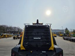 Komatsu WA475-10E0