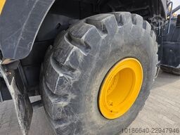Komatsu WA475-10E0