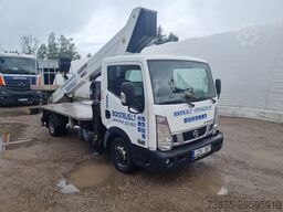 Isoli PT200 on Nissan NT400