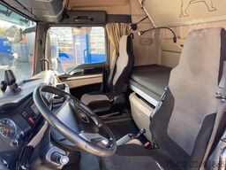 MAN TGX 26.500 6x2/4 Retarder / Automatic / Steerin...