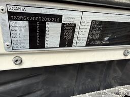 Scania R380 6X2*4 Kipper mit Kran HIAB 220
