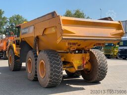 VOLVO A25G Dumper 10.066 h Baujahr 2021