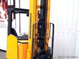 Jungheinrich ETM 325