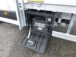 RENAULT NEW Master Pritsche Plane Schlafkabine
