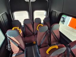 MERCEDES-BENZ 8 Sprinter Lord Light 22 Sitzer Vorlauffahrzeug