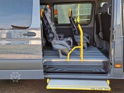 MERCEDES-BENZ 8 Sprinter Lord Light 22 Sitzer Vorlauffahrzeug