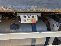 DAF LF 320 Absetzer, telesk. Arme + Prtazen