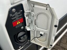 MERCEDES-BENZ Sprinter 314 BlueTEC Tribus Maxi L3 9 Sitze Lift