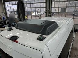 Mercedes-Benz Sprinter 317 CDI Kombi,AMFLift,8Sitze,Dachklima