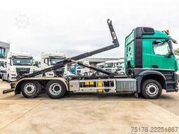 Mercedes-Benz AROCS 2643 L