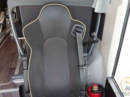 MERCEDES-BENZ Tourismo RHD, 55 Sitze, Euro 6