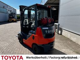 Toyota 02-8 FGKF 20, 360 h!