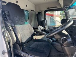 MERCEDES-BENZ Antos 2533 / Seitenlader Zöller SLF XL 28 P