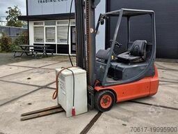 Linde h25 electrische heftruck H25