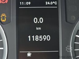 MERCEDES-BENZ VITO 111