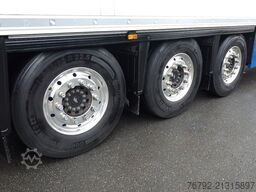SCHMITZ CARGOBULL SKO 24/L FP 45 Carrier HE 19/Doppelst./Trennwand