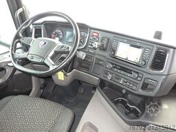 SCANIA P 280 B Getränkeko. 7,3m/Lasi/LBW/2xAHK/Vollluft