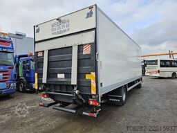 Volvo FL 240 4x2 14Tons Hebebühne Blatt/Luft