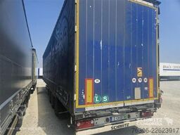 Schmitz Cargobull Semitrailer Curtainsider Mega