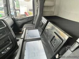 Iveco S-WAY 460 CNG, RETARDER, ACC