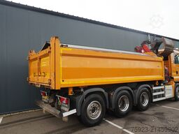 MAN TGS 35.440 8X4 2 SIDE TIPPER WITH HMF Z 1943 CR...