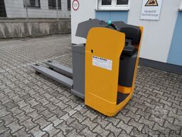 Jungheinrich ESE 120 - 1600 mm Gabeln - NEUE Batterie
