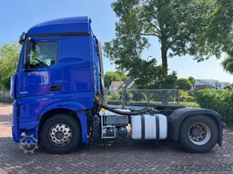 Mercedes-Benz Actros 1940