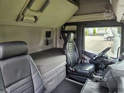 Scania R450 6x2/4 / LIFT STEERING AXLE / RETARDER /FUL...