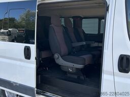 Peugeot Boxer 330 2.2 HDI L1H1 Premium / 204 dkm / 9 Se...