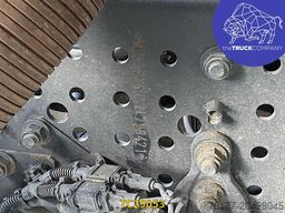 Mercedes-Benz Actros 1842