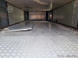 Volvo FH 13.500 Globetrotter 8x2*6 - 3 deck livestock...