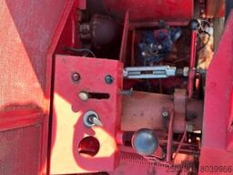 AGCO MASSEY FERGUSON MF 30-6 Mähdrescher Oldtimer