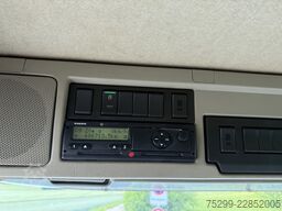 Volvo Trucks FM-420 8x2R 2-Kammer / Swiss-Vehicle