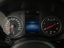 Mercedes-Benz T 180 d Progressive standard AUT Fernlichtass.